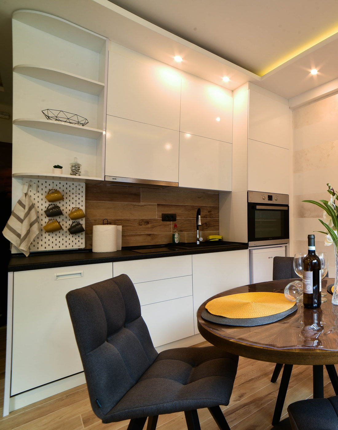 Kuhinja apartmana Tontić Lux Milmari